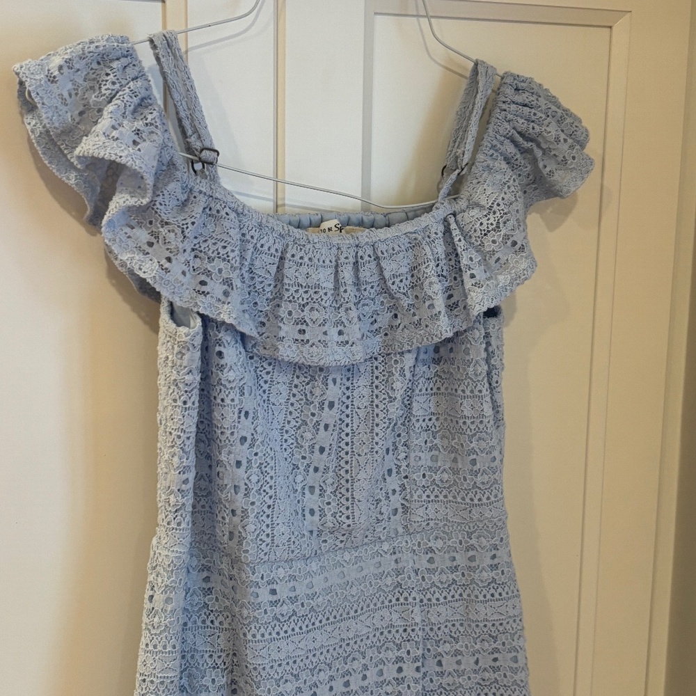 Juniors Small Live to be Spoiled Off the Shoulder Lace Dress